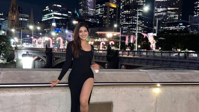 Escort Model from Pakistani giving escort serivce in Dubai