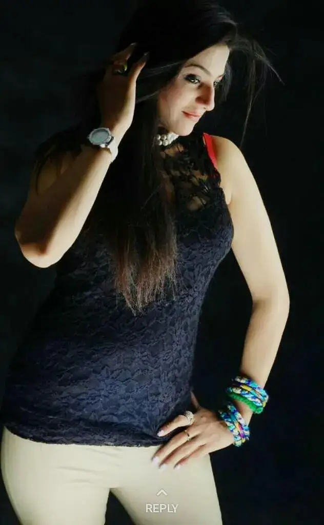 Experience premium comfort with Escorts in Al Barsha Sonali.